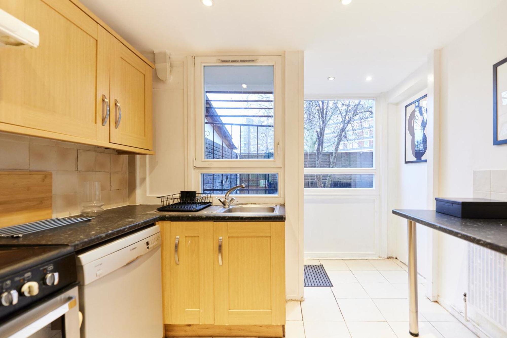 The Kennington Park Crib - Lovely 2Bdr Flat With Garden Londres Extérieur photo